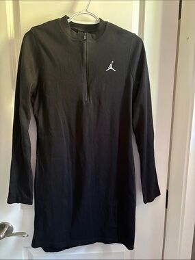 Jordan Black Quarter-Zip Long Sleeve Tunic with White Jumpman